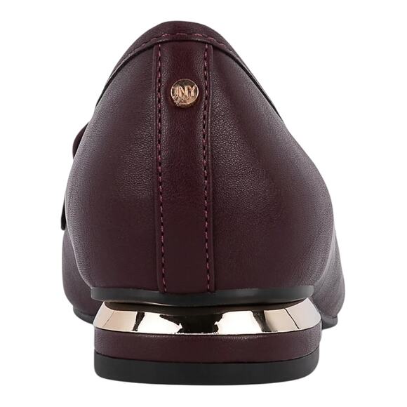 Jones New York Women's Quadia Pointed Toe Quilted Loafers Burgundy Size 8 - Picture 3 of 5